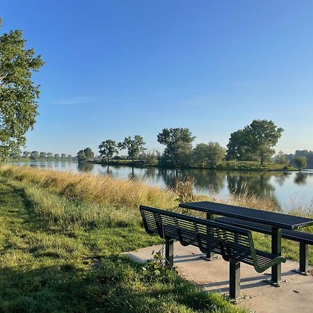 Langs De Maas Bed & Breakfast Boxmeer Dış mekan fotoğraf