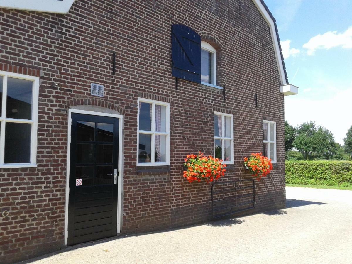 Langs De Maas Bed & Breakfast Boxmeer Dış mekan fotoğraf